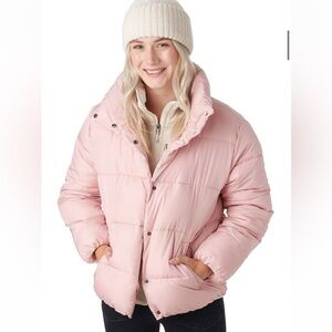 Elegant Light Pink Puffer Jacket